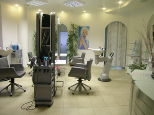 Малый бизнес на открытии парикмахерского салона