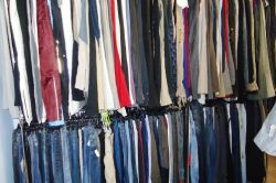 Сток-одежда и торговля стоком
